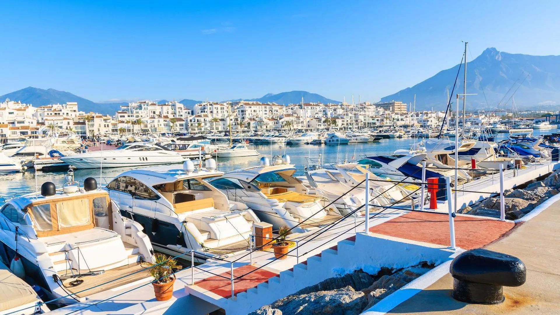 Lepanto Center Marbella 100M Of Beach - Happy Rentals Appartement